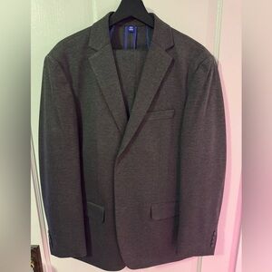 Men’s APT 9 suit set